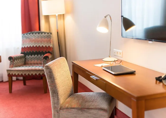 Hotel Western St. Raphael 4*