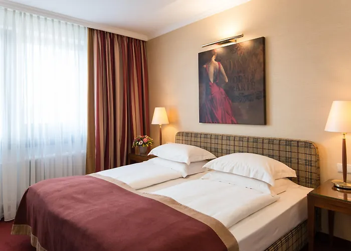 Western St. Raphael 4*