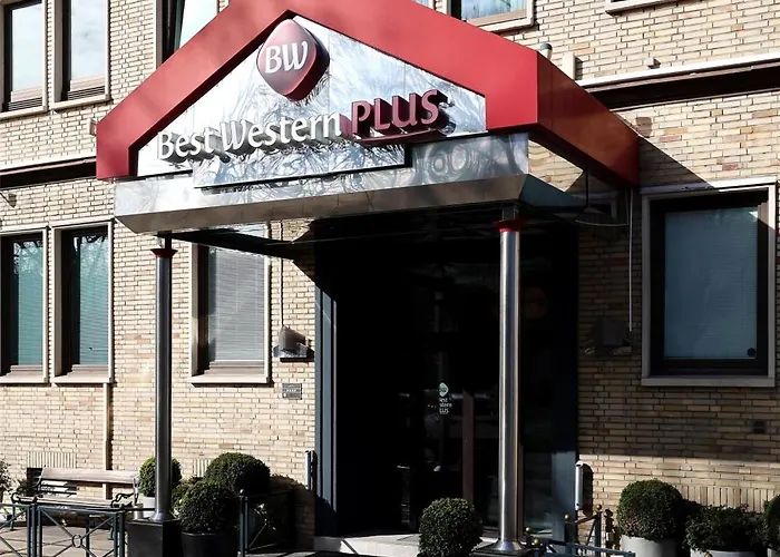 Western St. Raphael Hotel