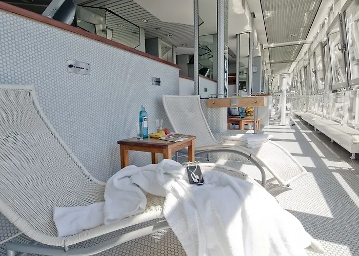 Western St. Raphael 4*
